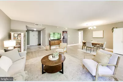 6301 Stevenson Avenue #102, Alexandria, VA 22304 - Photo 3