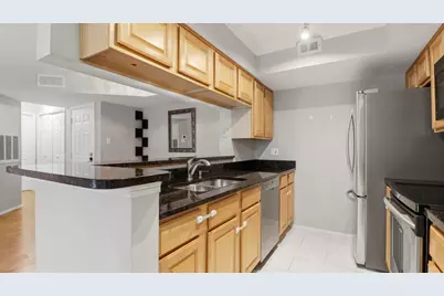 3311 Wyndham #2202, Alexandria, VA 22302 - Photo 9