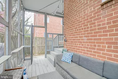 113 E Taylor Run Parkway, Alexandria, VA 22314 - Photo 11