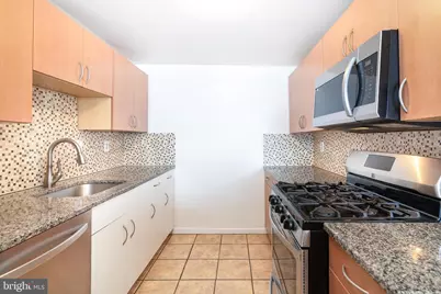 4600 Duke Street #1116, Alexandria, VA 22304 - Photo 5