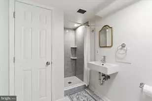 900 Chalfonte Dr, Alexandria, VA 22305 - Photo 37
