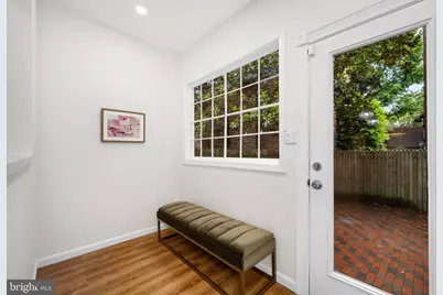 116 S Pitt Street, Alexandria, VA 22314 - Photo 17