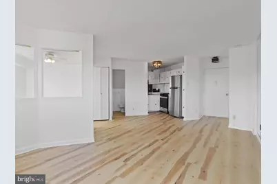 5340 Holmes Run Parkway #1016, Alexandria, VA 22304 - Photo 11