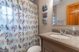 1206 Colonial Ave, Alexandria, VA 22314 - Photo 29