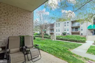 21 Canterbury Square, Alexandria, VA 22304 - Photo 17
