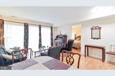21 Canterbury Square #102, Alexandria, VA 22304 - Photo 3