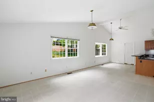 3901 Colonel Ellis Ave, Alexandria, VA 22304 - Photo 11