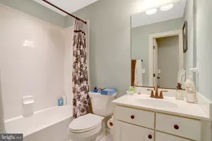 5228 Harold Secord St, Alexandria, VA 22304 - Photo 35