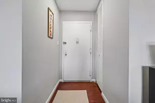 1225 Martha Custis Dr, Alexandria, VA 22302 - Photo 3