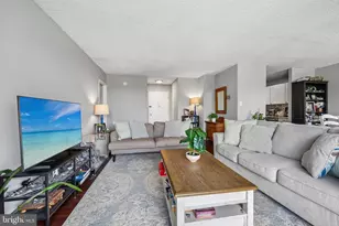 1225 Martha Custis Dr, Alexandria, VA 22302 - Photo 5