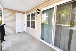3308 Wyndham Cir, Alexandria, VA 22302 - Photo 15
