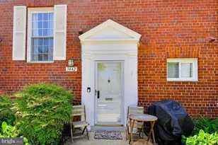 3442 Martha Custis Dr, Alexandria, VA 22302 - Photo 1