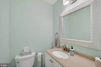 109 Roberts Court, Alexandria, VA 22314 - Photo 11