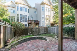 5007 Barbour Dr, Alexandria, VA 22304 - Photo 3