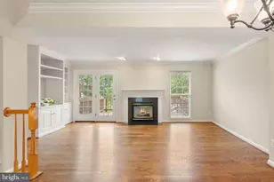 917 Rolfe Pl, Alexandria, VA 22314 - Photo 29