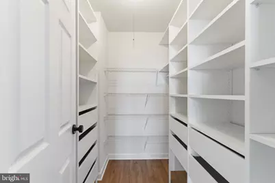 5340 Holmes Run Parkway #1519, Alexandria, VA 22304 - Photo 17