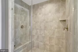 2104 Main Line Blvd, Alexandria, VA 22301 - Photo 49
