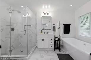 413 Clayton Ln, Alexandria, VA 22304 - Photo 19