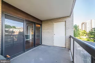 203 Yoakum Pkwy, Alexandria, VA 22304 - Photo 25