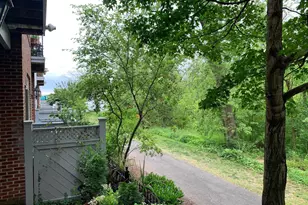 22 Alexander St, Alexandria, VA 22314 - Photo 25