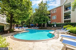 3308 Wyndham Cir, Alexandria, VA 22302 - Photo 43