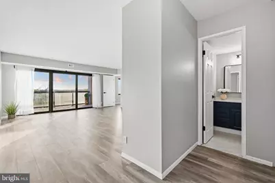307 Yoakum Parkway #706, Alexandria, VA 22304 - Photo 7