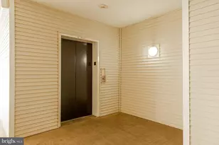 4551 Strutfield Ln, Alexandria, VA 22311 - Photo 25