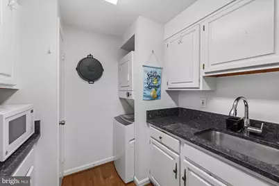 805 N Howard Street N #246, Alexandria, VA 22304 - Photo 11