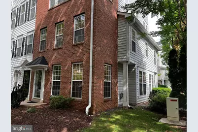 257 Cameron Station Boulevard, Alexandria, VA 22304 - Photo 3
