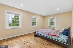 1024 Valley Dr, Alexandria, VA 22302 - Photo 17