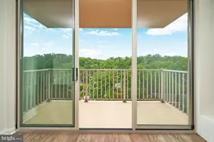 1225 Martha Custis Dr, Alexandria, VA 22302 - Photo 27