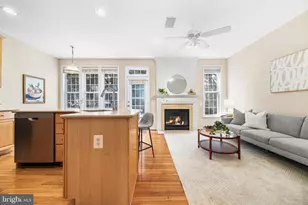 4634 Latrobe Pl, Alexandria, VA 22311 - Photo 9