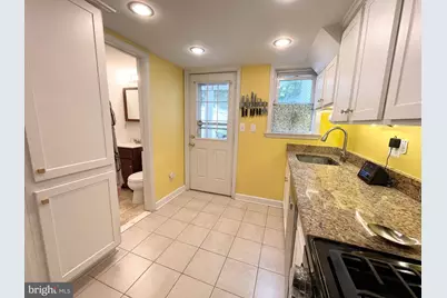 619 N Henry Street, Alexandria, VA 22314 - Photo 5