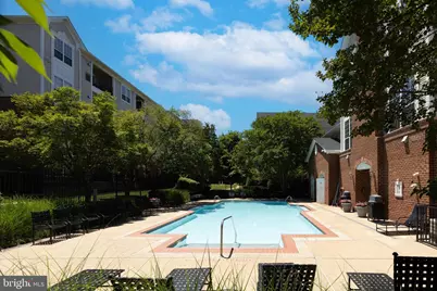 4852 Eisenhower Avenue #338, Alexandria, VA 22304 - Photo 5