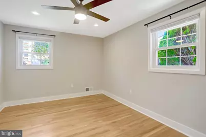 4519 Holmes Run Parkway, Alexandria, VA 22304 - Photo 21