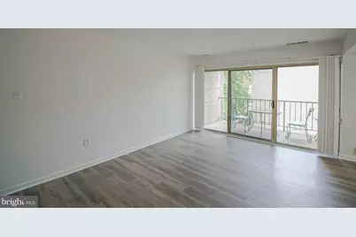 6 Canterbury Square #301, Alexandria, VA 22304 - Photo 7