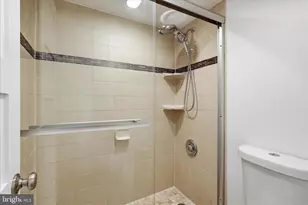 309 Yoakum Pkwy, Alexandria, VA 22304 - Photo 15