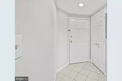 610 N West Street #406, Alexandria, VA 22314 - Photo 5