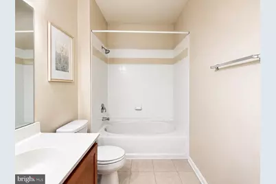 4850 Eisenhower Avenue #304, Alexandria, VA 22304 - Photo 17