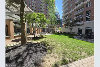 3101 N Hampton Drive #1011, Alexandria, VA 22302 - Photo 41