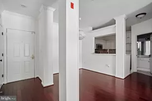 4561 Strutfield Ln, Alexandria, VA 22311 - Photo 3