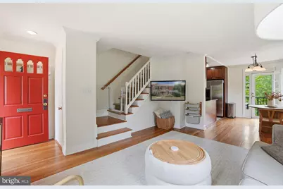 2947 S Dinwiddie Street, Arlington, VA 22206 - Photo 3
