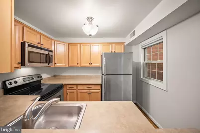 1311 E Abingdon Drive #4, Alexandria, VA 22314 - Photo 7