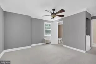1700 W Abingdon Dr, Alexandria, VA 22314 - Photo 17