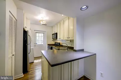1403 E Abingdon Drive #2, Alexandria, VA 22314 - Photo 9