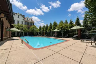1824 Potomac Greens Dr, Alexandria, VA 22314 - Photo 37