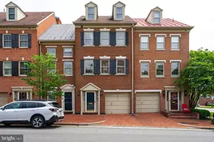 686 S Columbus St, Alexandria, VA 22314 - Photo 1