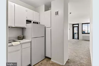 801 N Pitt Street #521, Alexandria, VA 22314 - Photo 5