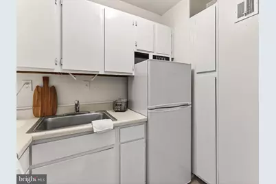 801 N Pitt Street #521, Alexandria, VA 22314 - Photo 9