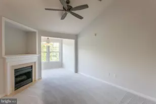 4951 Brenman Park Dr, Alexandria, VA 22304 - Photo 19
